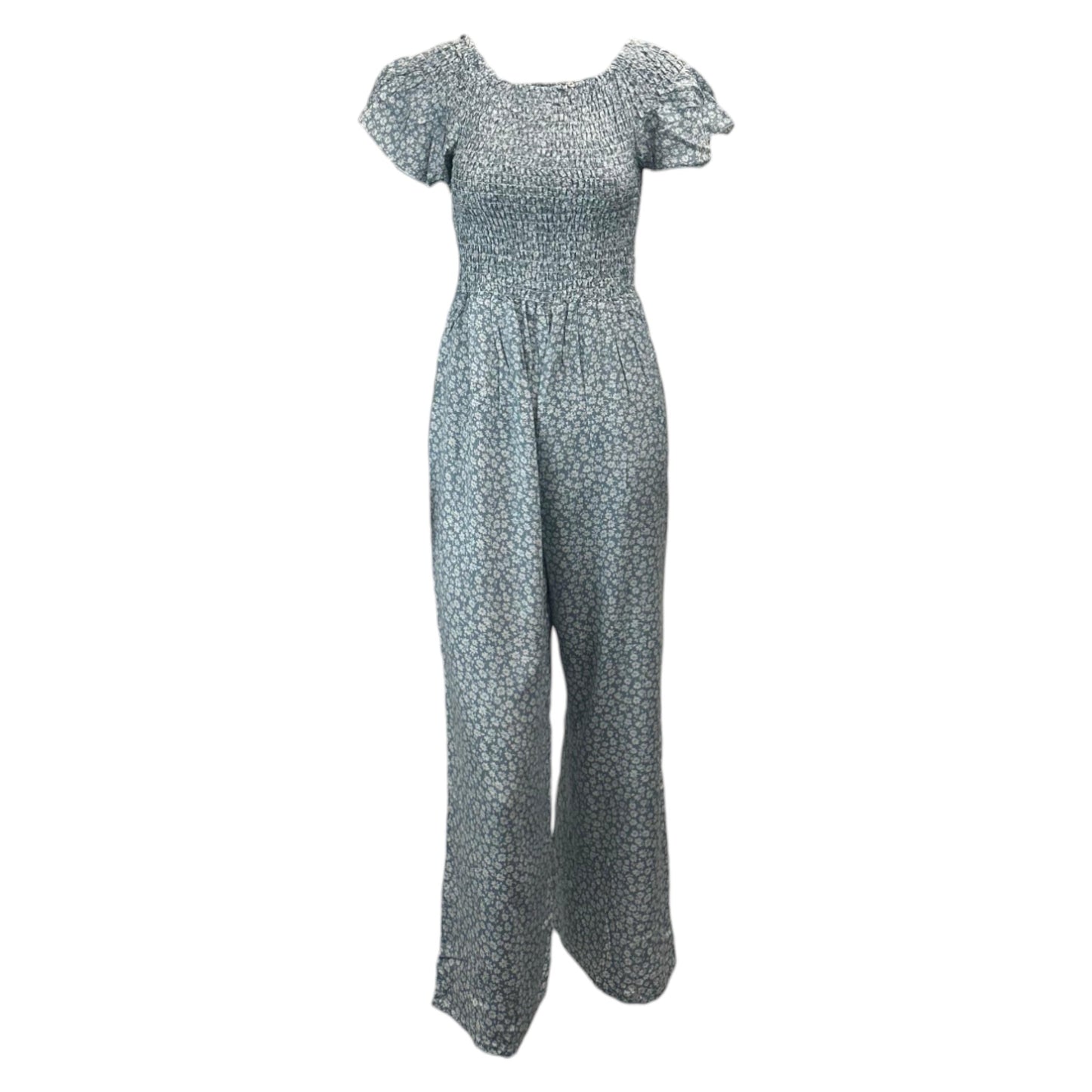 Blue floral women's jumpsuit with short sleeves and cropped legs โ lightweight summer outfit