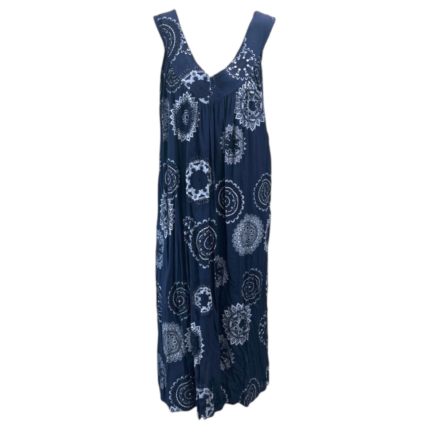 Women's sleeveless navy blue boho summer midi dress with paisley print – lightweight and flowy beach holiday dress