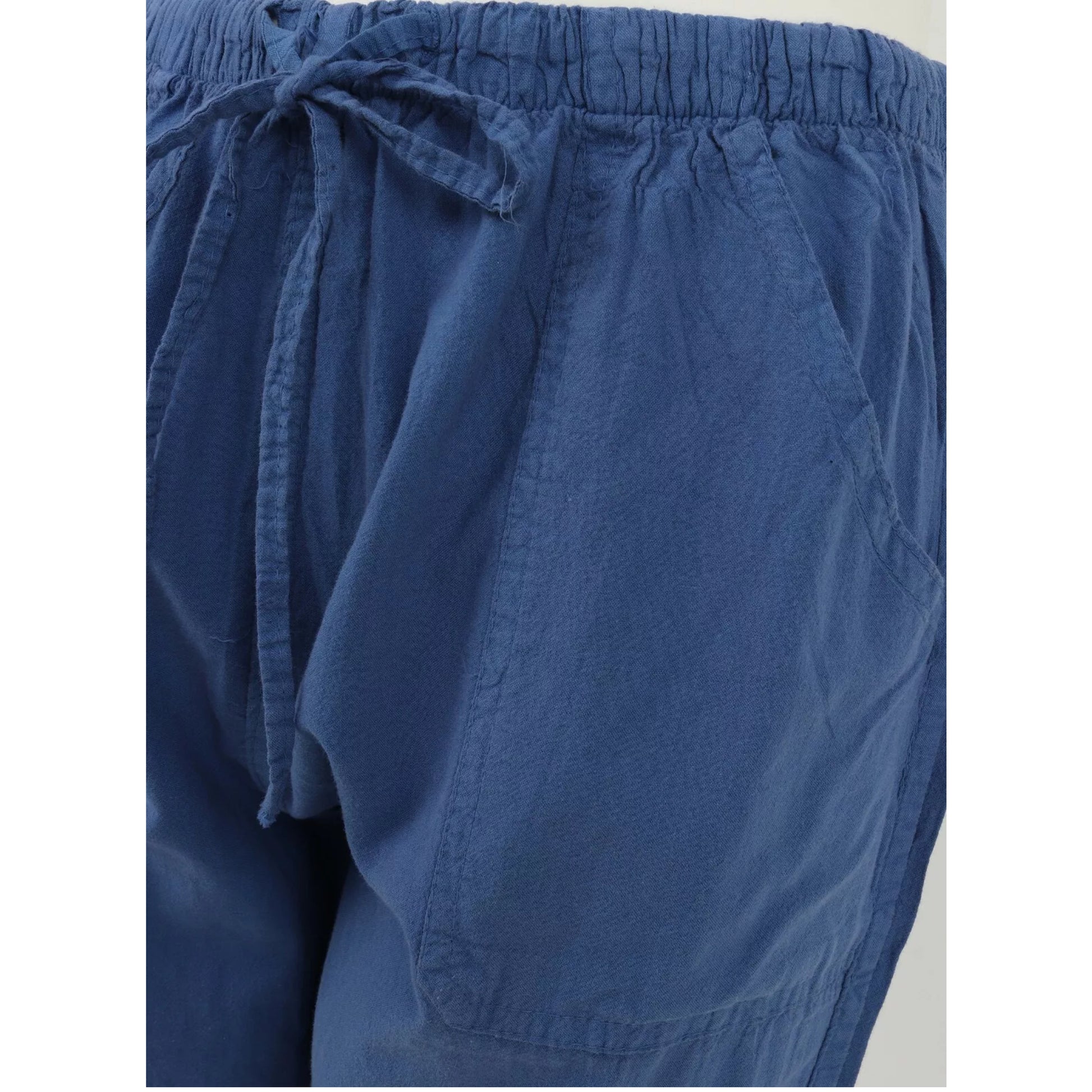 Ladies blue 3/4 length pedal pusher shorts with drawstring waist and pockets
