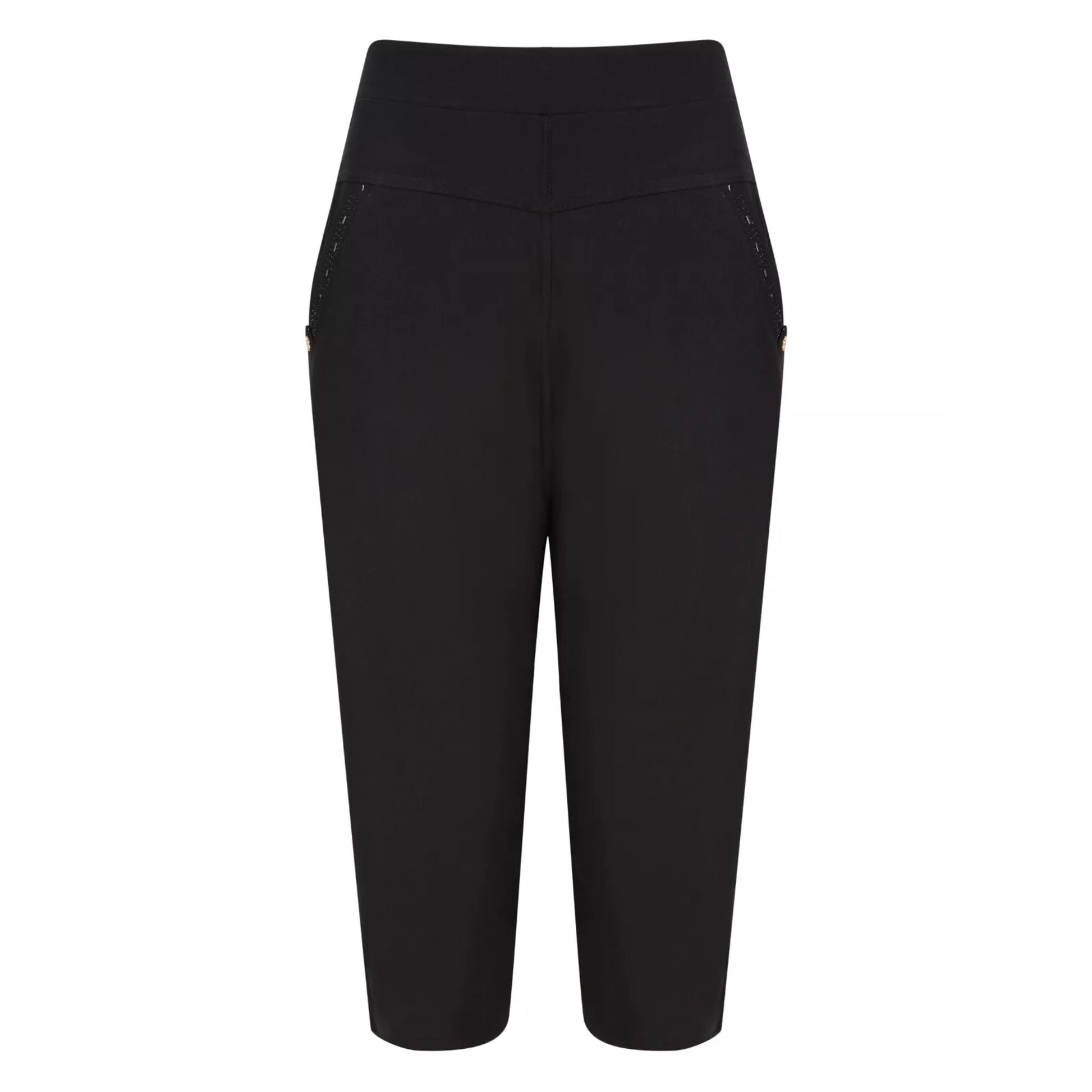 Ladies plus size 3/4 length cropped shorts in black with elastic waistband