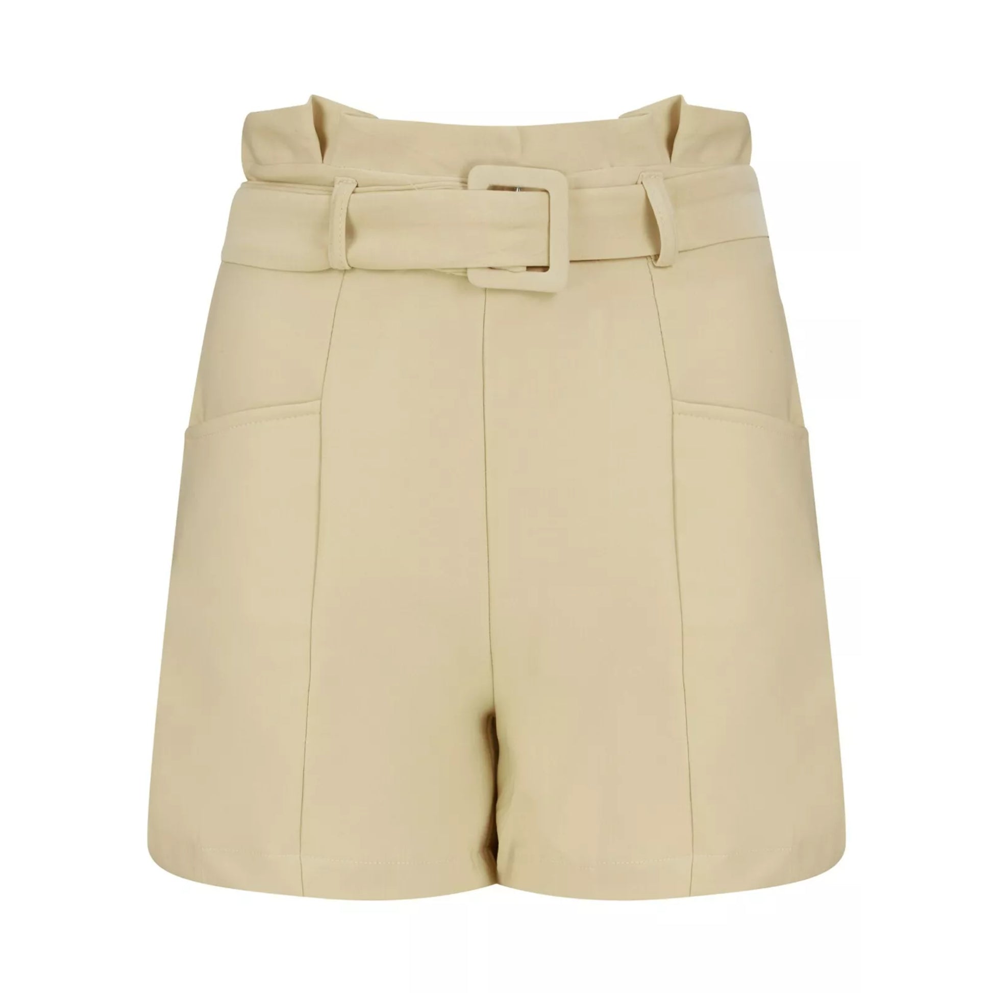 Women's high-waisted belted tailored shorts in cream – smart summer shorts with pockets and pleated front detail