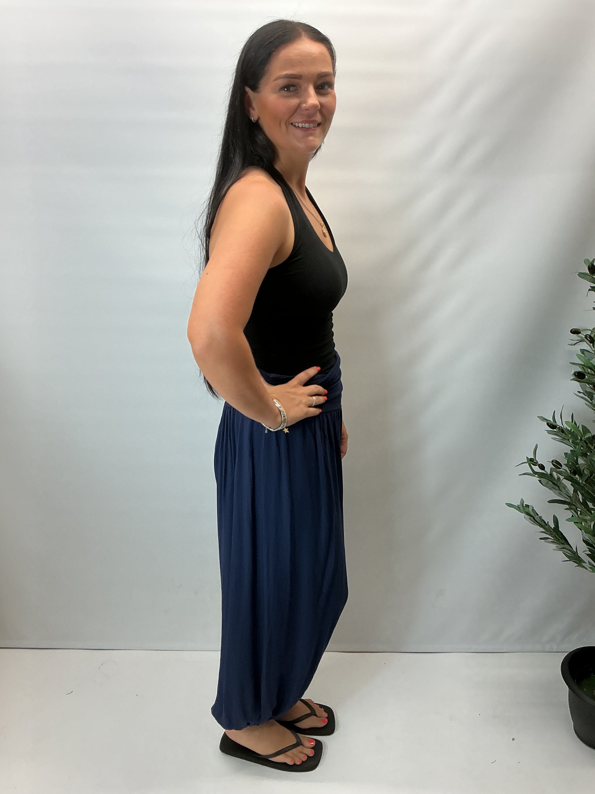 Made in Italy soft touch harem trousers with elastic waist and cuffed ankles, relaxed fit lightweight ladies casual trousers available in multiple colours.