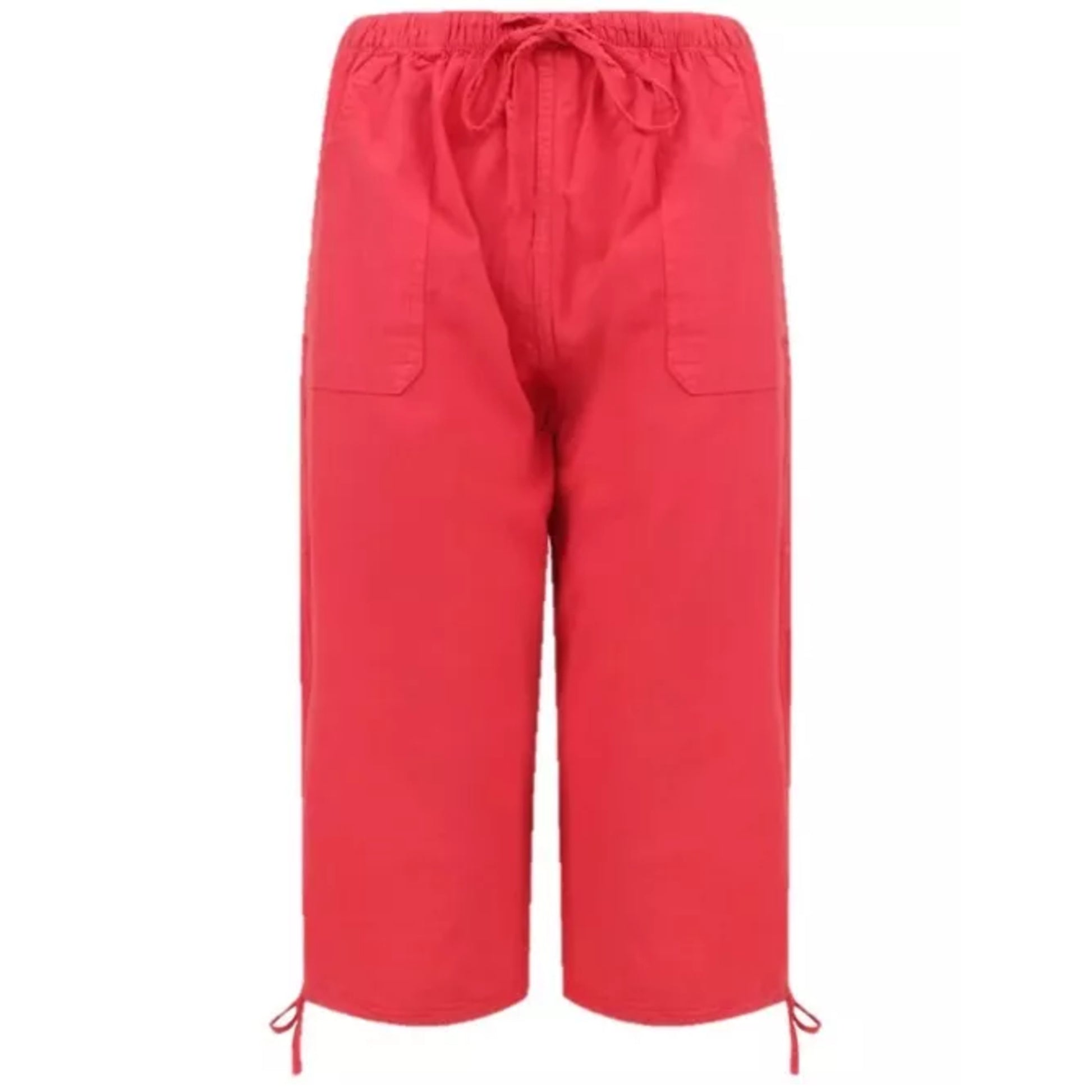 Ladies 3/4 pedal shorts in red – lightweight cropped summer trousers with drawstring waist and pockets, casual capri pants.
