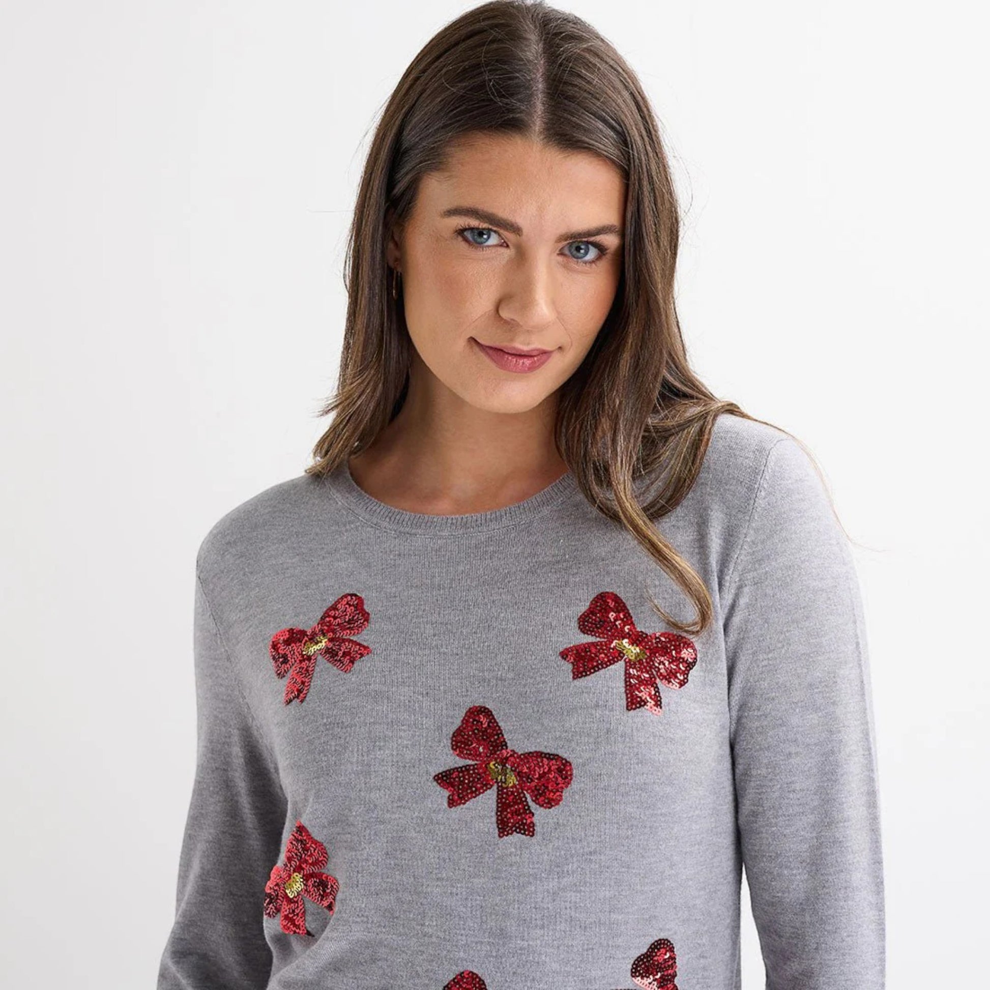 Ladies light grey jumper decorated with red sequin bow motifs, long sleeve Christmas Xmas Sweater