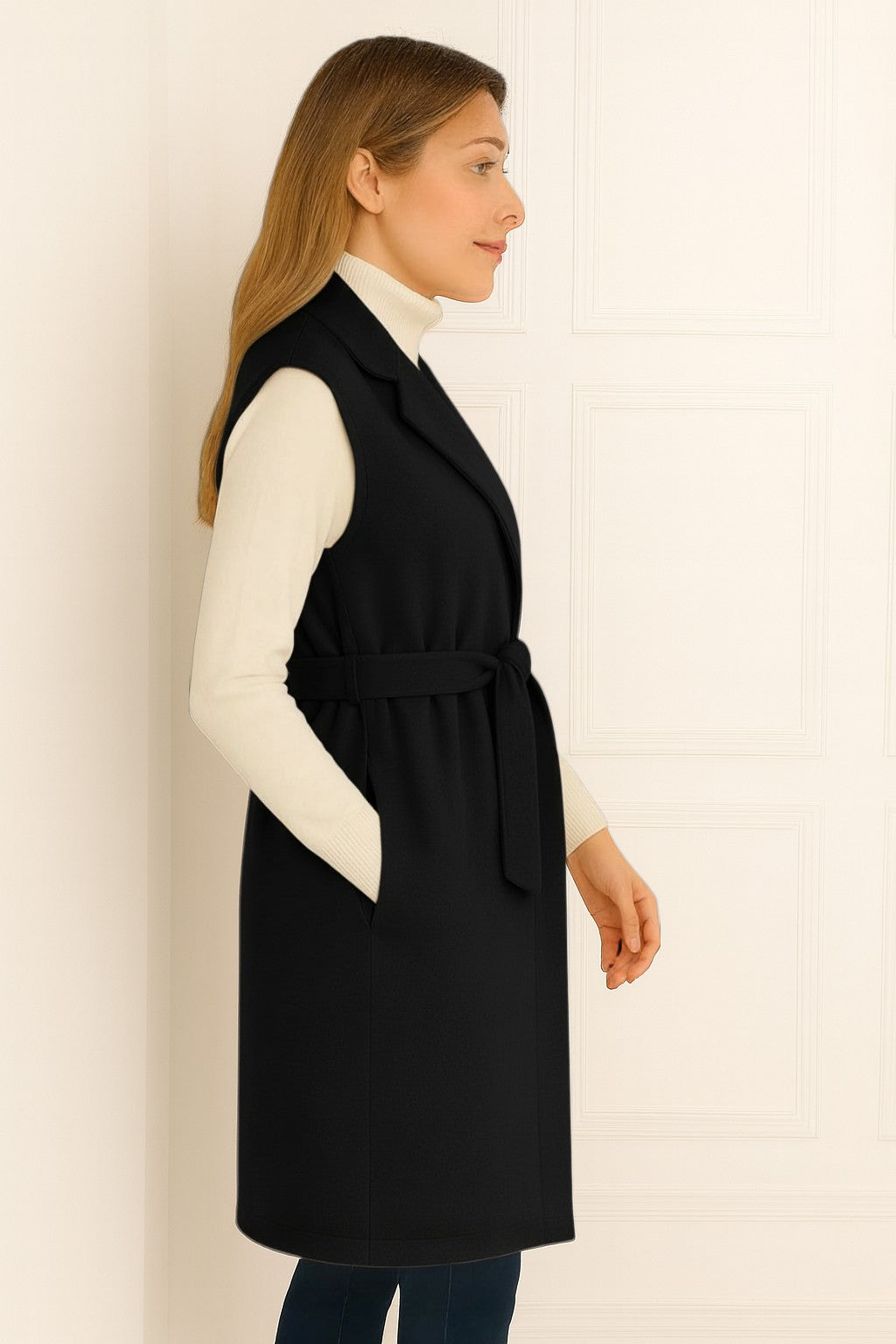 Stylish Italian longline gilet perfect for layering over jeans, leggings, or dresses