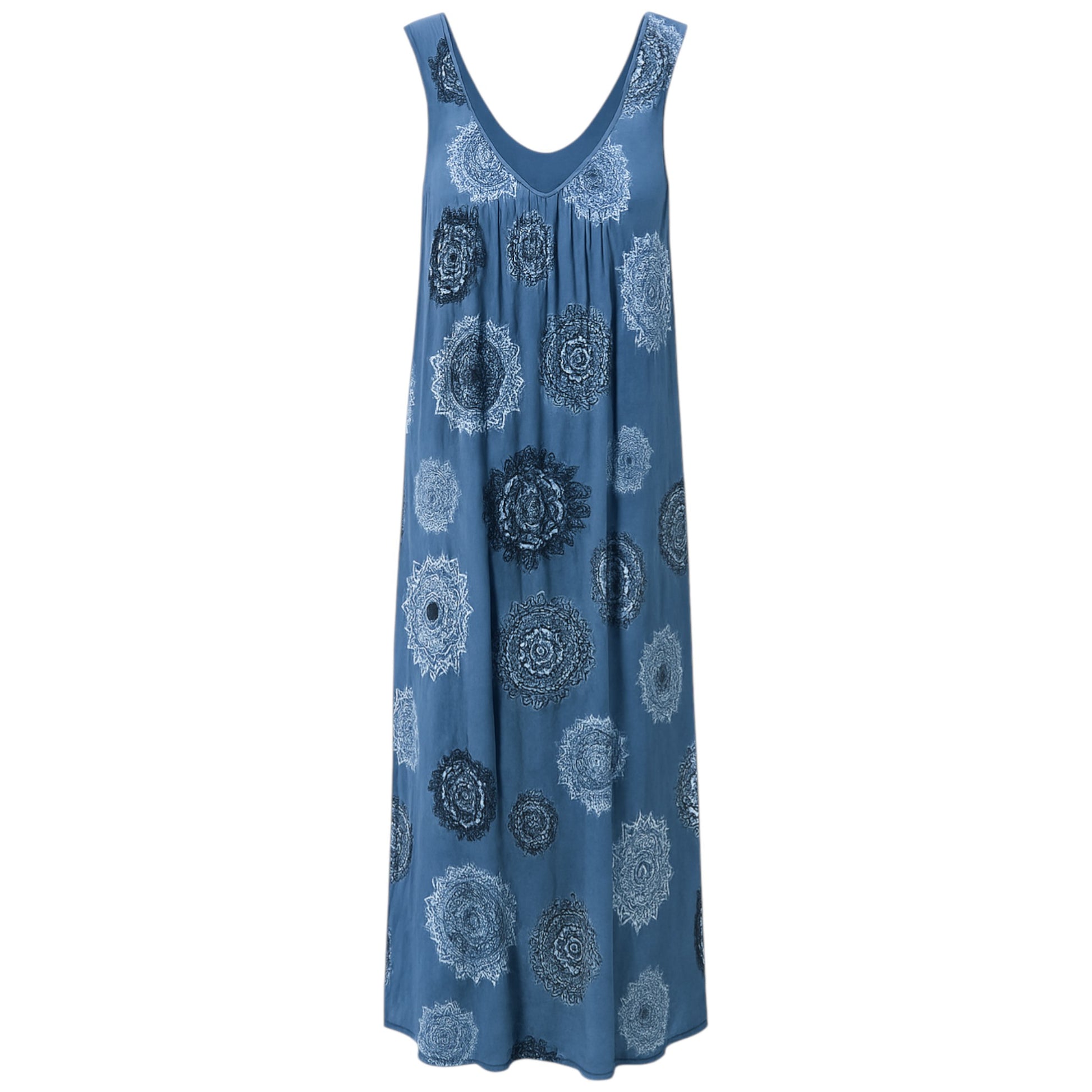 Women's sleeveless denim blue boho summer midi dress with paisley print – lightweight and flowy beach holiday dress