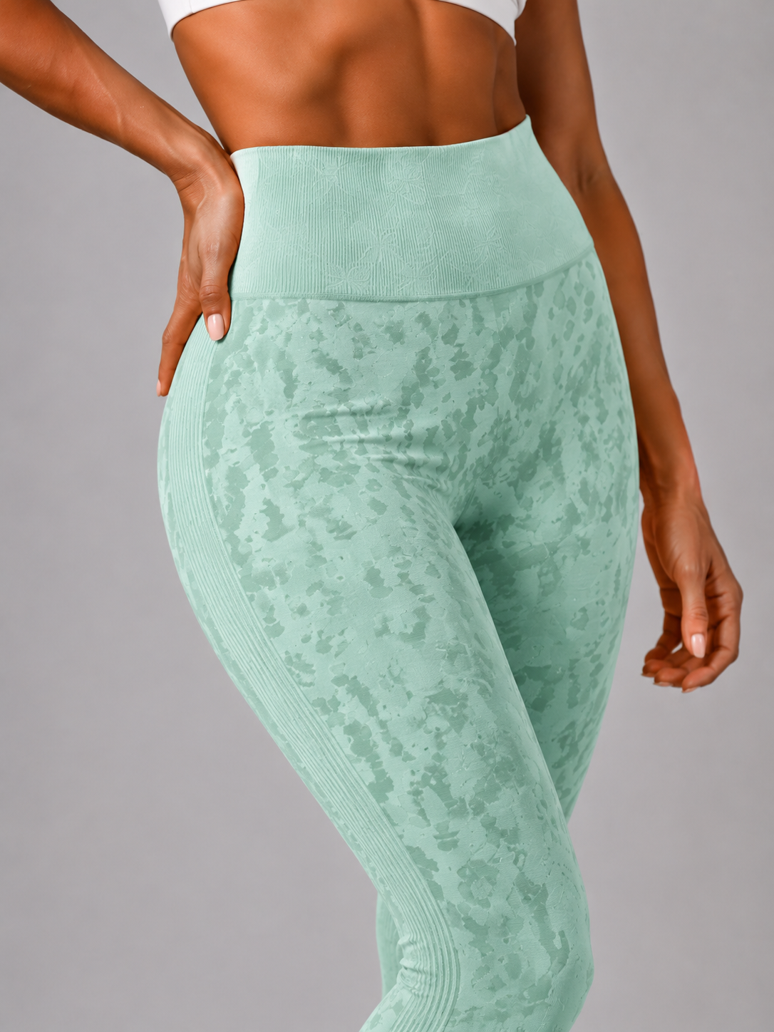 Womens Mint Green leopard print seamless high waisted gym leggings with textured jacquard pattern and ribbed waistband activewear tights