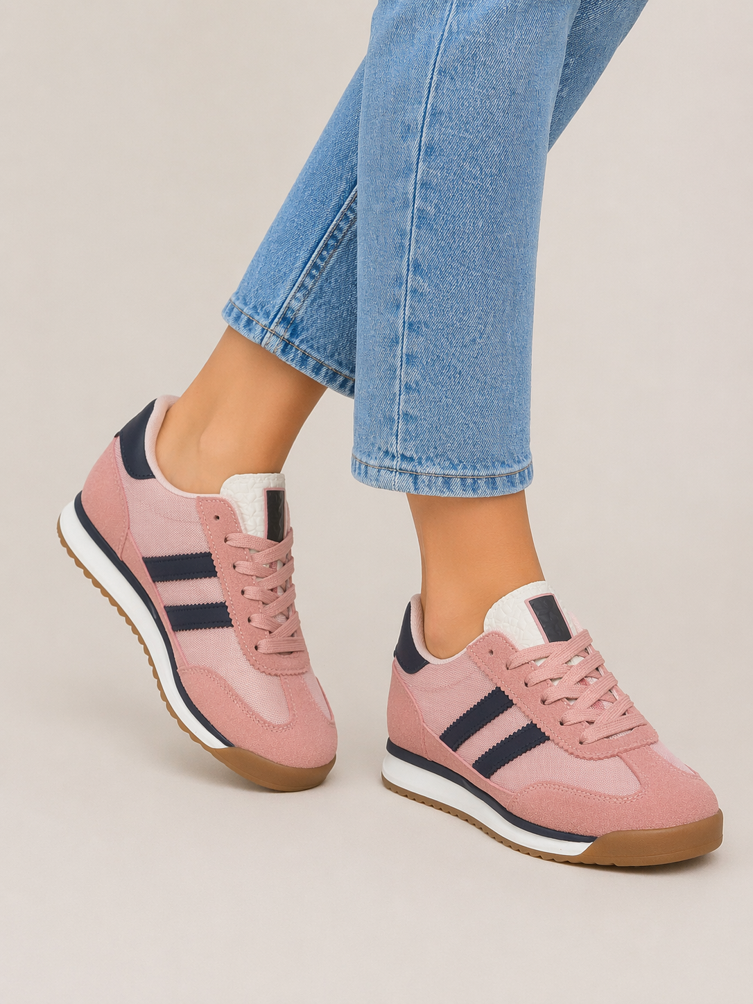 Shop women’s City Classic trainers – stylish retro sneakers with suede and textile upper, cushioned comfort, and durable sole. Perfect for everyday wear.