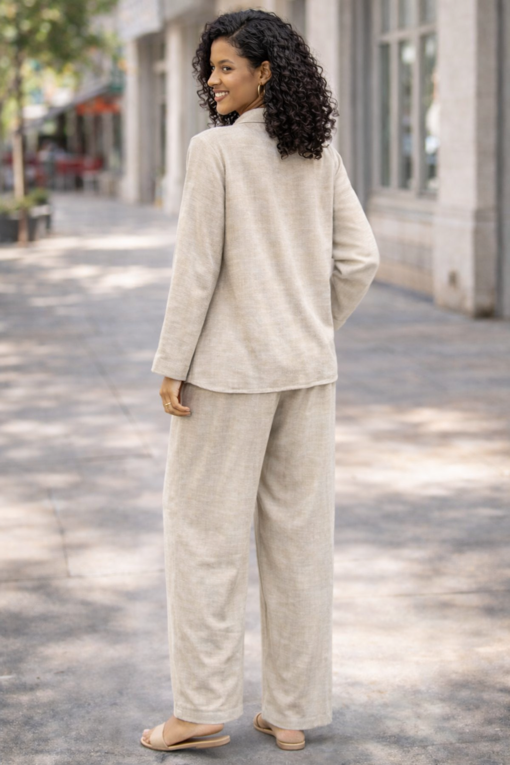 Stay effortlessly stylish with this women’s two piece lounge set, featuring a relaxed fit button-up shirt and wide leg trousers. Designed in a breathable linen-look fabric, this matching co-ord set is perfect for casual wear, holidays, travel, summer outfits, or comfortable everyday styling.