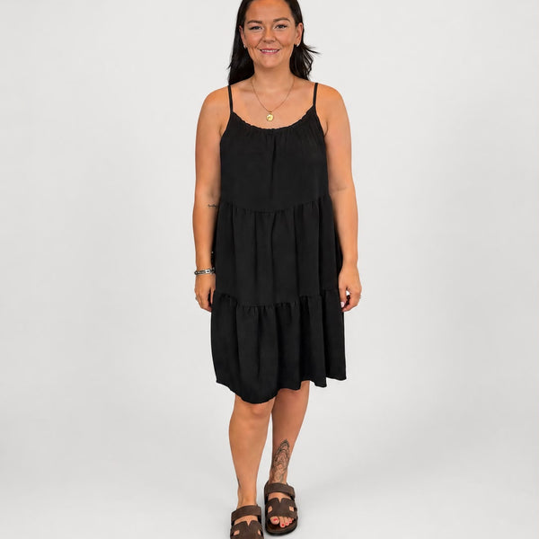 Ladies Tiered Sleeveless Dress (Black)