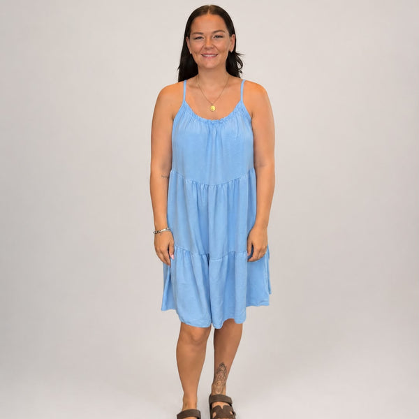 Ladies Tiered Sleeveless Dress (Light Blue)