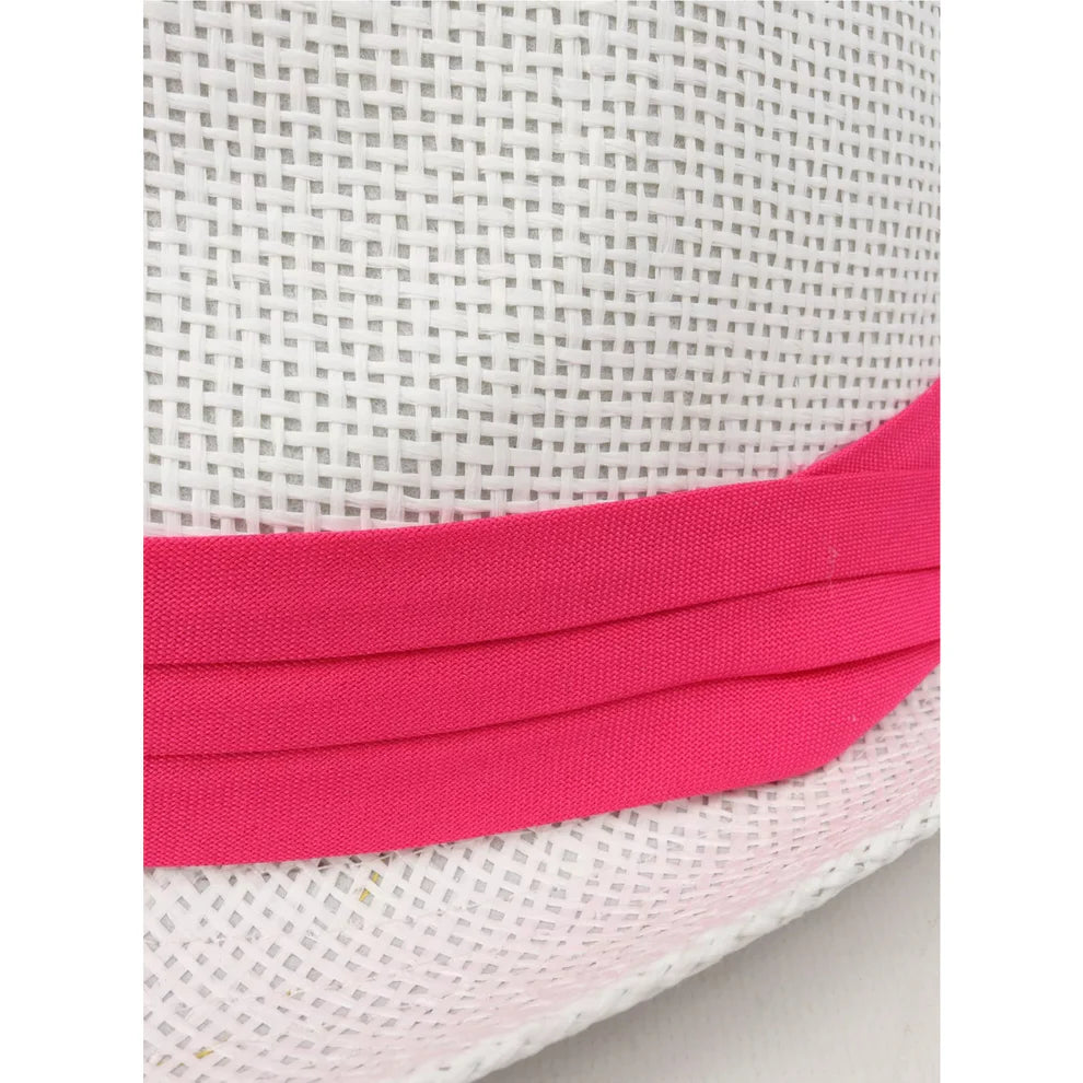 Pink Band: White woven fedora hat with pink band – stylish summer fedora